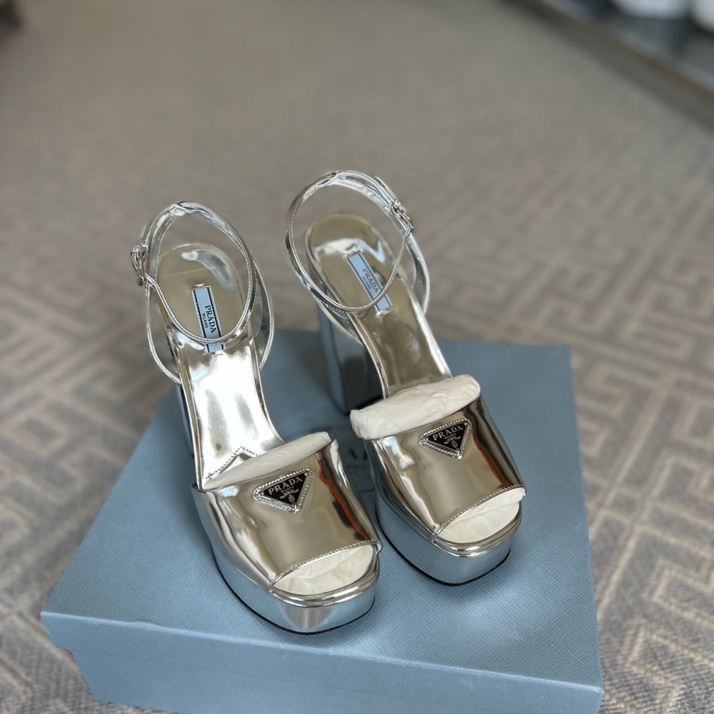 NWT Prada Womens Metallic Leather Platform Heels Silver 41.5 - Picture 4 of 10